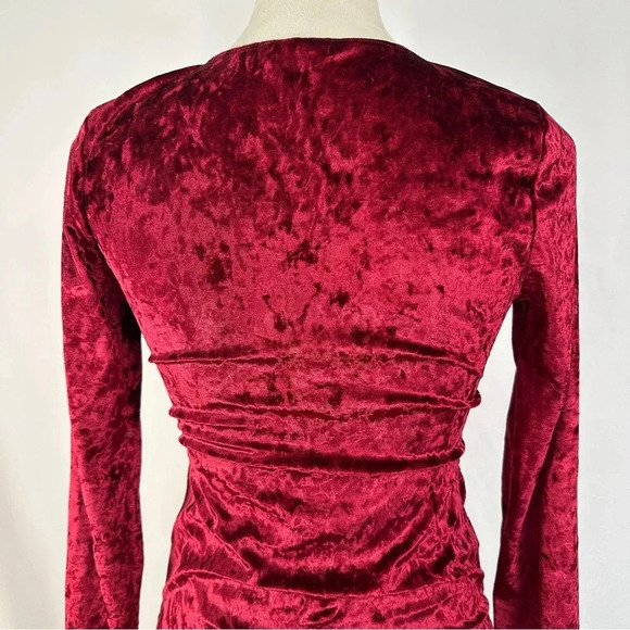 Trouvé Burgundy Velvet Bodysuit Snap Button Womens Size Small Made In USA - Picture 6 of 12